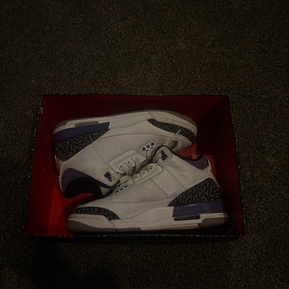Jordan 3’s White and Purple Sneakers